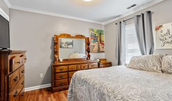 226 Hallock Dr, Abingdon, VA 24210