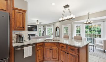 138 Woodhill Rd, Bardstown, KY 40004