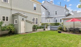 68 Kay St, Newport, RI 02840