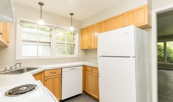 2310 Pinecrest Ave, Ann Arbor, MI 48104
