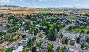 420 Taylor St, American Falls, ID 83211