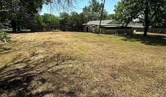 417 E SE, Ardmore, OK 73401