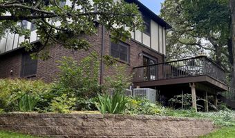 2822 Country Club Dr, Atlantic, IA 50022