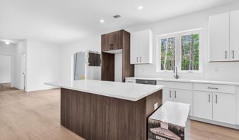 399 Southern Blvd, Bayville, NJ 08721