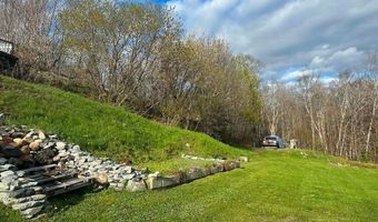 18 Demers St, Berlin, NH 03570