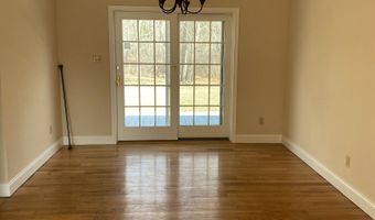 1 Lantern Ct 1, Clinton, CT 06413