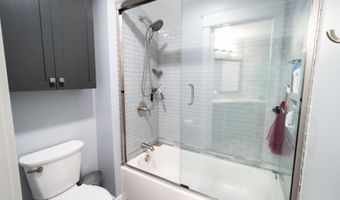 6289 Scarborough Dr SE, Ada, MI 49301