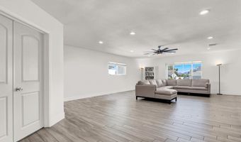 1600 Eaton Dr, Las Vegas, NV 89102