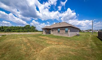 155 Lloyd Henderson Dr, Beebe, AR 72012