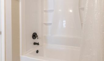 6025 Duchess Ave, Abilene, TX 79606