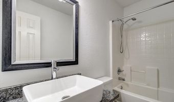 208 James St, Aledo, TX 76008