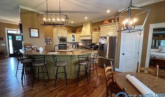 2102 Kuykendall Rd, Albertville, AL 35951