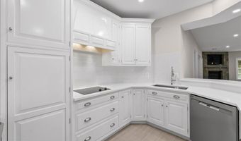 9919 LOGAN Dr, Potomac, MD 20854