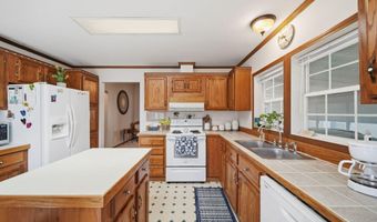 448 Raisin River Dr, Adrian, MI 49221