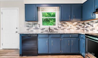 217 Royal Pines Dr, Arden, NC 28704