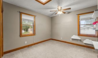 201 E Harrison St, Auxvasse, MO 65231