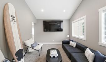 6235 US Highway 69, Ames, IA 50010
