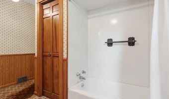 340 Excelsior Ave N, Annandale, MN 55302