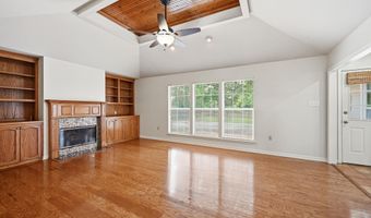 18341 Lake Indigo Dr, Baton Rouge, LA 70817