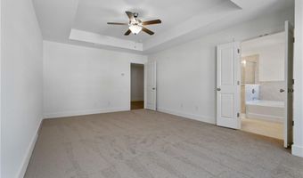 64 Auburn Woods Dr, Auburn, GA 30011