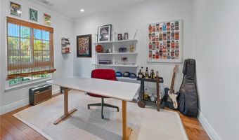 16206 Morrison St, Encino, CA 91436