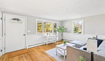 47 Shady Lea Rd, North Kingstown, RI 02852