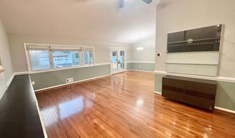 4816 DODSON Dr, Annandale, VA 22003