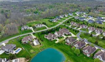 238 Westview Dr, Aurora, OH 44202