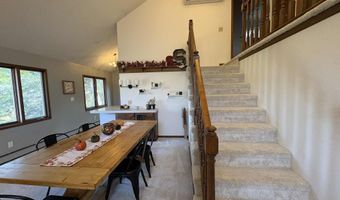 205 Washington Ave W, Albia, IA 52531