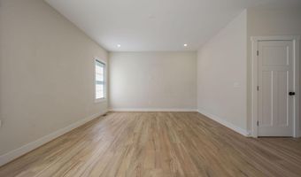 833 MONROE Ter, Dover, DE 19904