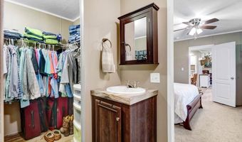 9943 County Home Rd, Ayden, NC 28513