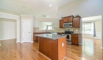 5471 Mulberry Preserve Dr, Flowery Branch, GA 30542