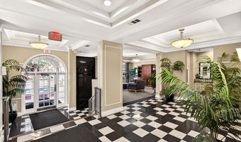 4950 BRENMAN PARK Dr 308, Alexandria, VA 22304