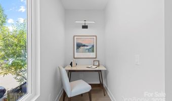 1613 Umstead St, Charlotte, NC 28205