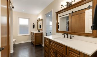 30049 Trail Creek Dr, Agoura Hills, CA 91301