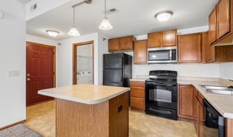 1825 SW White Birch Cir 3, Ankeny, IA 50023