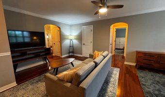 820 S WASHINGTON St 226, Alexandria, VA 22314