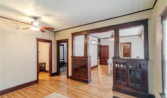 905 Parallel St, Atchison, KS 66002