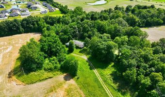 5002 N County Line Rd, Auburn, IN 46706