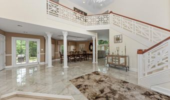 2086 Valleyview Dr, Ann Arbor, MI 48105