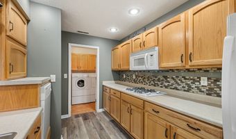 1706 Kingwood Ct, Ashland, OH 44805