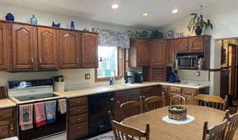 1065 Burns Ave, Altoona, PA 16601