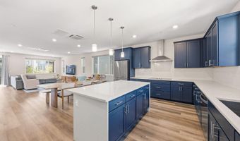 2825 Crusader St, Alameda, CA 94501