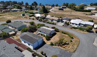 98620 CAMELLIA Dr, Brookings, OR 97415