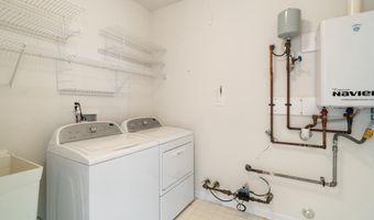 15 FIVE BRIDGES Ct, Barnegat, NJ 08005
