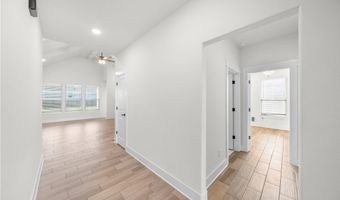 2040 MYRRH Pl, Bentonville, AR 72713