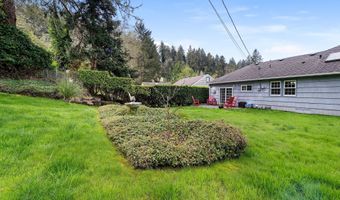 3543 HARRISON Dr, Astoria, OR 97103