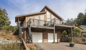 126 N OCEAN Ave, Rockaway Beach, OR 97136