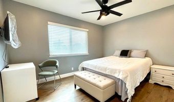 2246 Windsor Dr, Henderson, NV 89014
