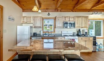 39 Bourdeau Ln N, Alburgh, VT 05440